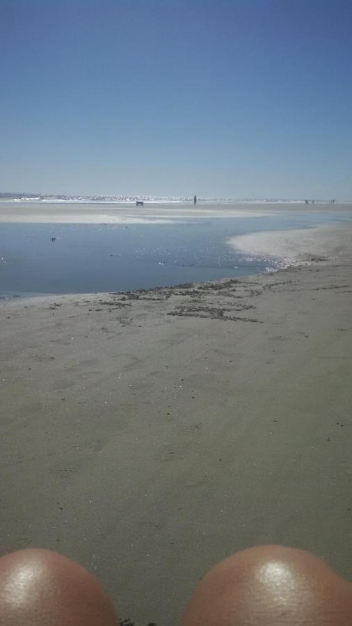 Nothing But Ocean In Forest Beach Hilton Head Island Exterior foto